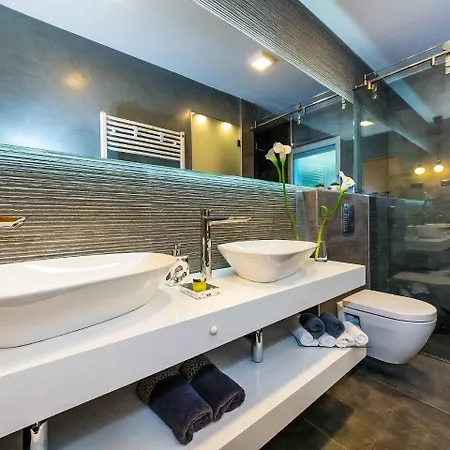 Holiday Home Vila Luna Holiday home *